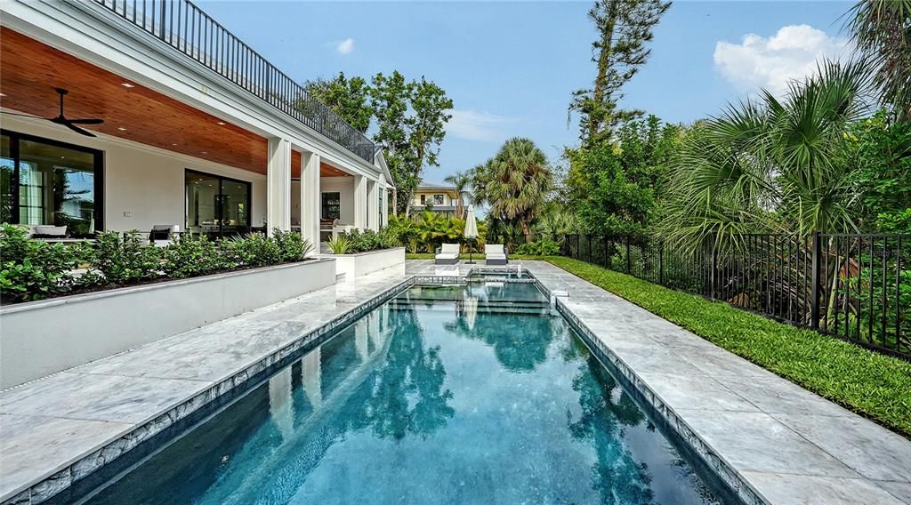 На продажу: $4,195,000 (4 спален, 4 ванн, 5238 Квадратных фут)