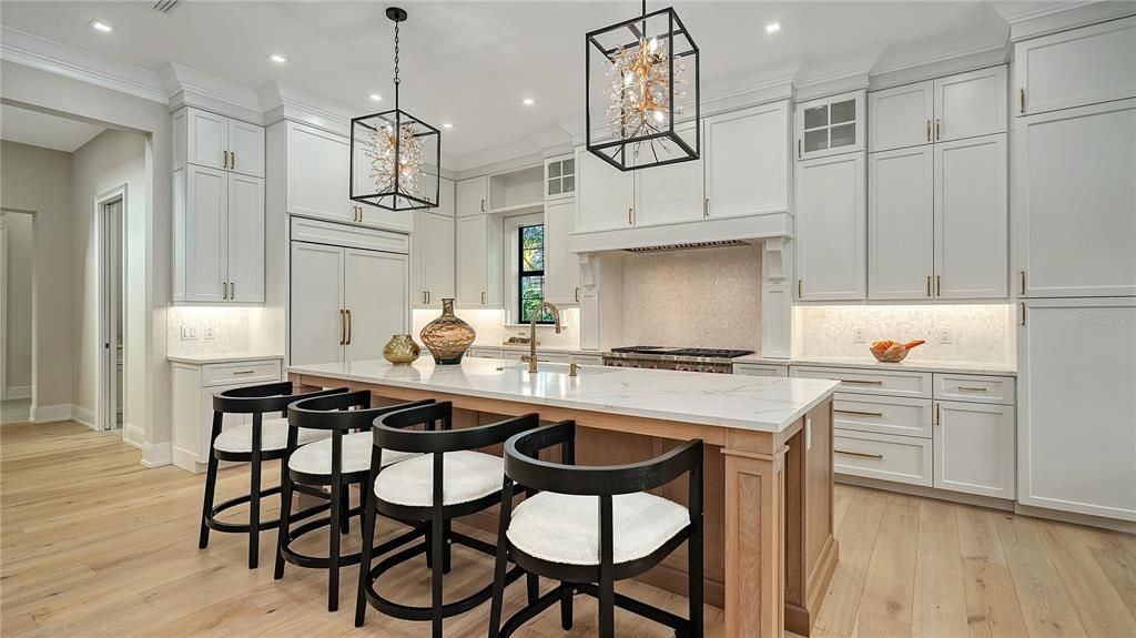 На продажу: $4,195,000 (4 спален, 4 ванн, 5238 Квадратных фут)