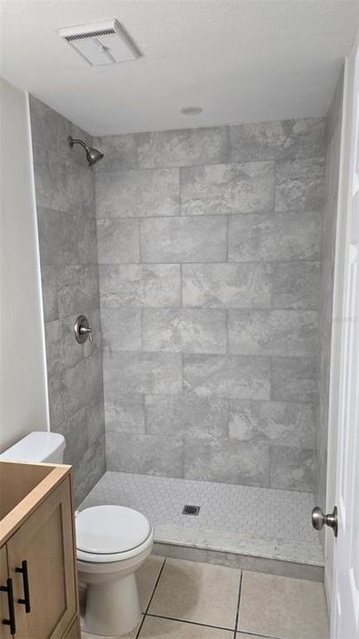 出租: $1,500 (2 贝兹, 1 浴室, 783 平方英尺)