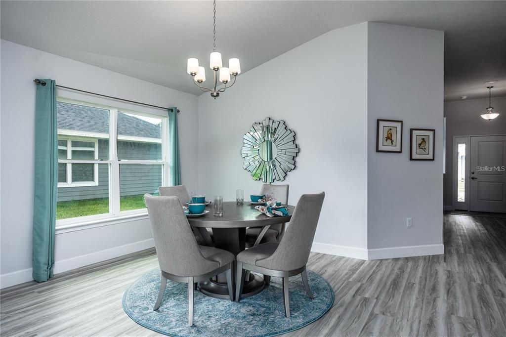 For Sale: $347,400 (4 beds, 2 baths, 1635 Square Feet)