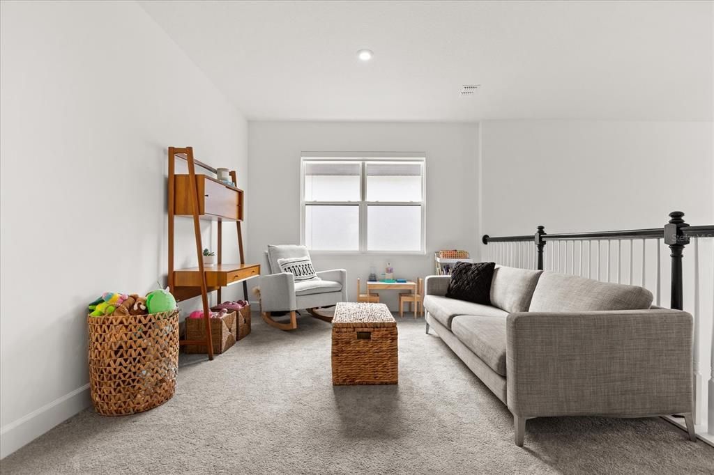 For Sale: $740,000 (4 beds, 3 baths, 2587 Square Feet)