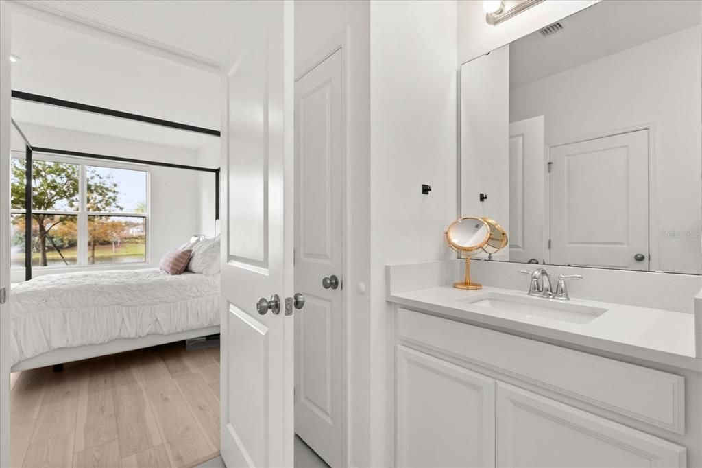 For Sale: $740,000 (4 beds, 3 baths, 2587 Square Feet)