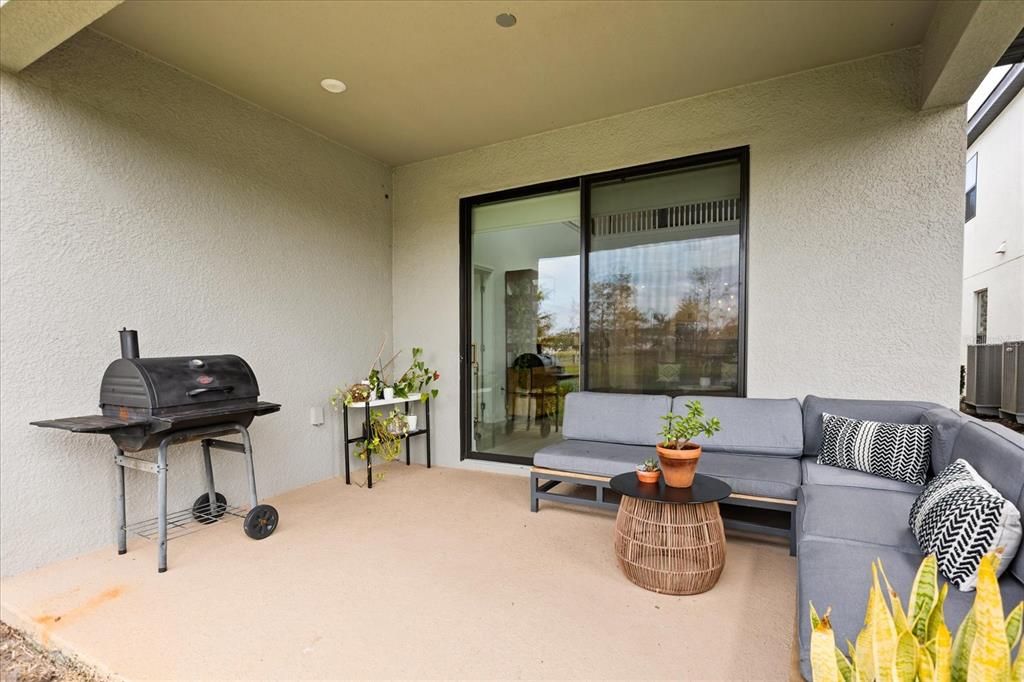 For Sale: $740,000 (4 beds, 3 baths, 2587 Square Feet)