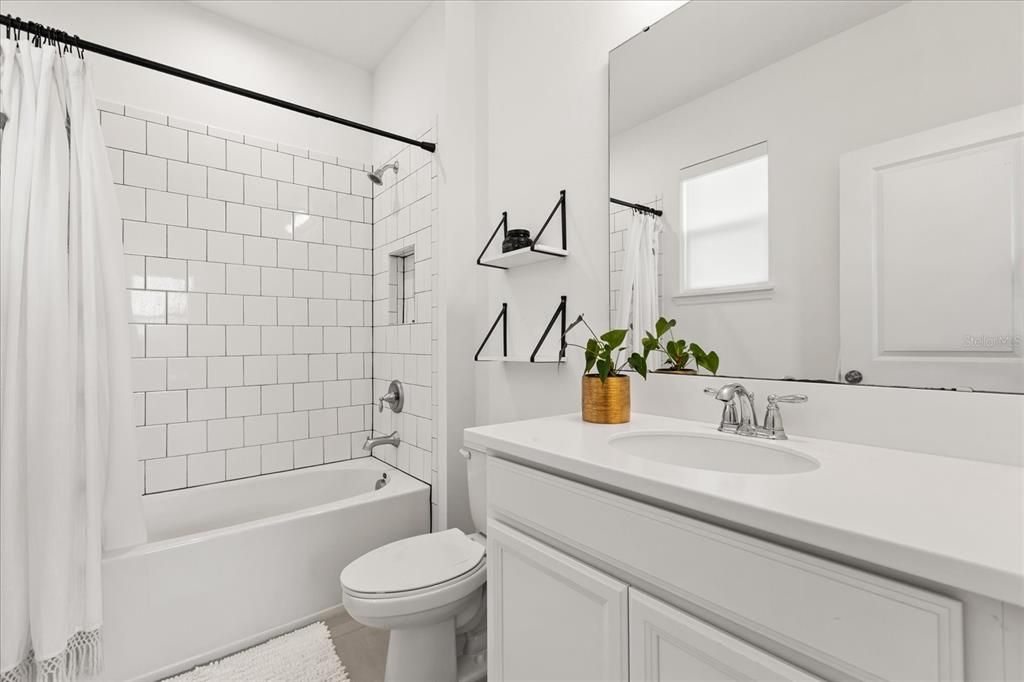 For Sale: $740,000 (4 beds, 3 baths, 2587 Square Feet)