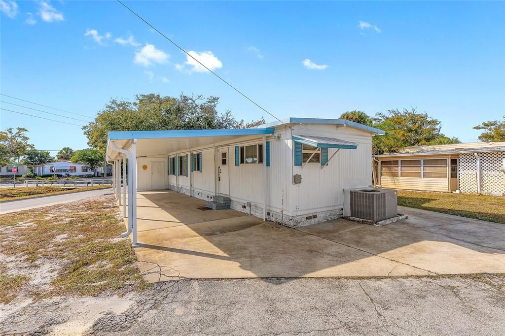 На продажу: $138,000 (2 спален, 2 ванн, 1094 Квадратных фут)