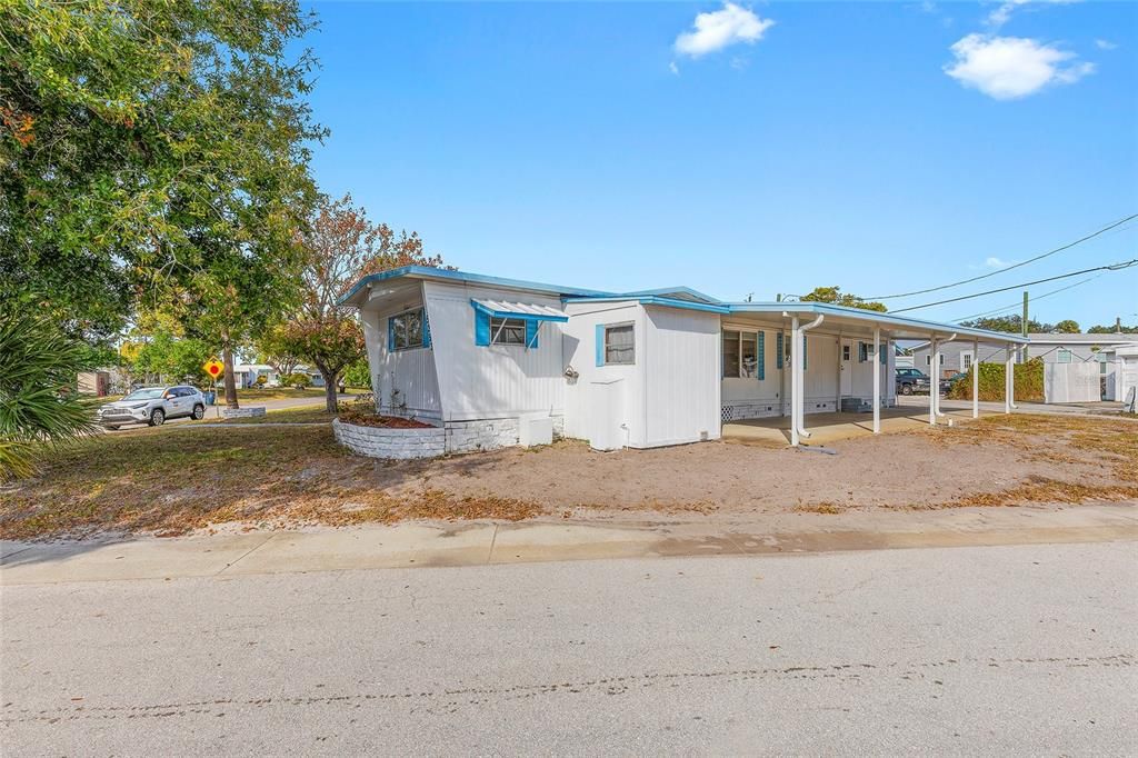 На продажу: $138,000 (2 спален, 2 ванн, 1094 Квадратных фут)