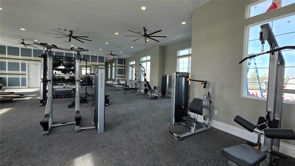 For Rent: $2,150 (4 beds, 2 baths, 1665 Square Feet)