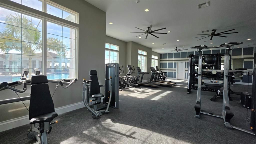 For Rent: $2,150 (4 beds, 2 baths, 1665 Square Feet)