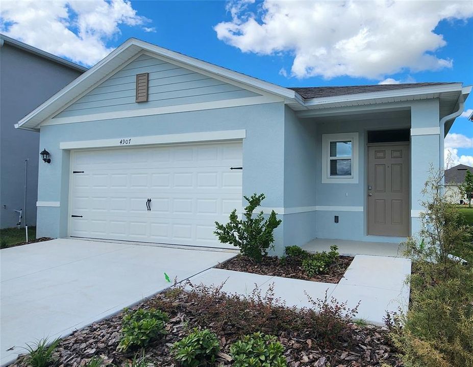 出租: $2,150 (4 贝兹, 2 浴室, 1665 平方英尺)