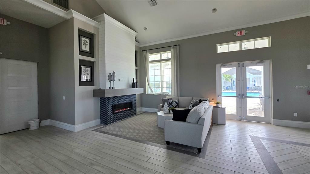 For Rent: $2,150 (4 beds, 2 baths, 1665 Square Feet)