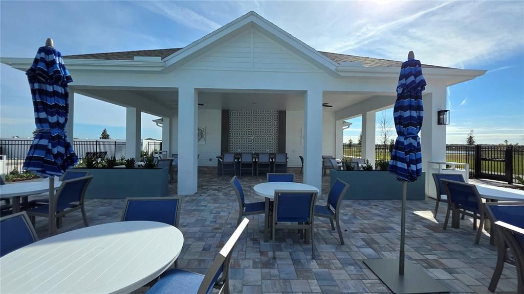 For Rent: $2,150 (4 beds, 2 baths, 1665 Square Feet)