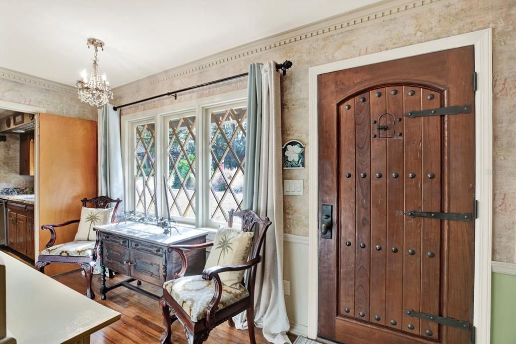 En Venta: $417,000 (3 camas, 2 baños, 2145 Pies cuadrados)