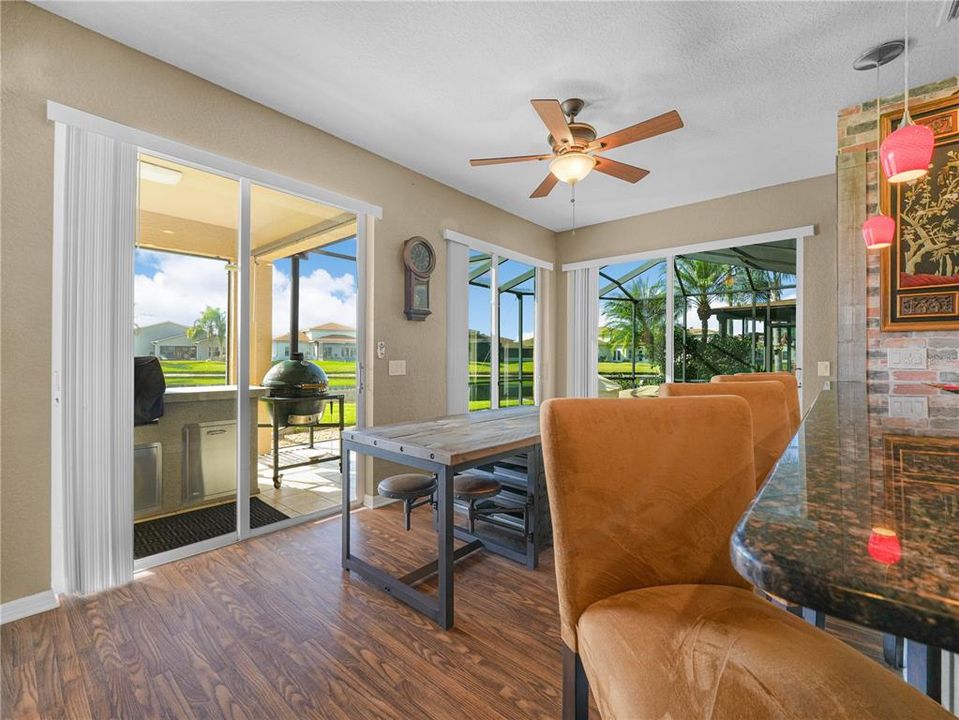 待售: $570,000 (3 贝兹, 3 浴室, 2808 平方英尺)