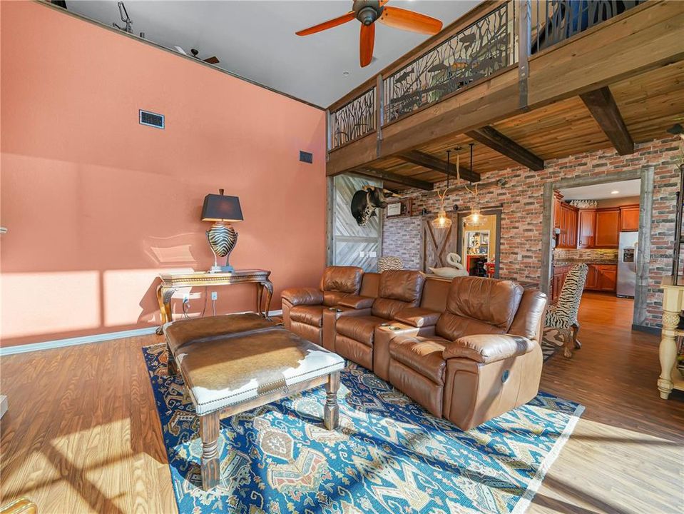 待售: $570,000 (3 贝兹, 3 浴室, 2808 平方英尺)