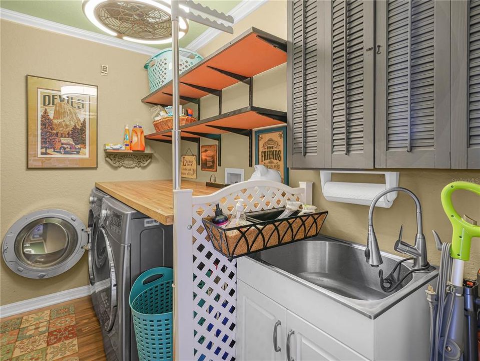 待售: $570,000 (3 贝兹, 3 浴室, 2808 平方英尺)