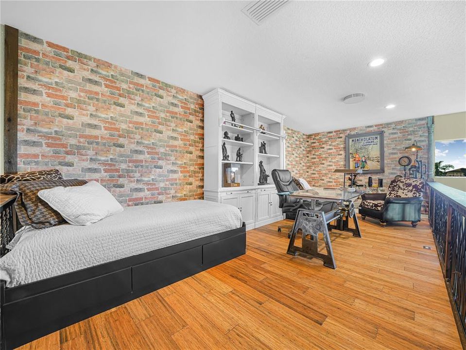 待售: $570,000 (3 贝兹, 3 浴室, 2808 平方英尺)