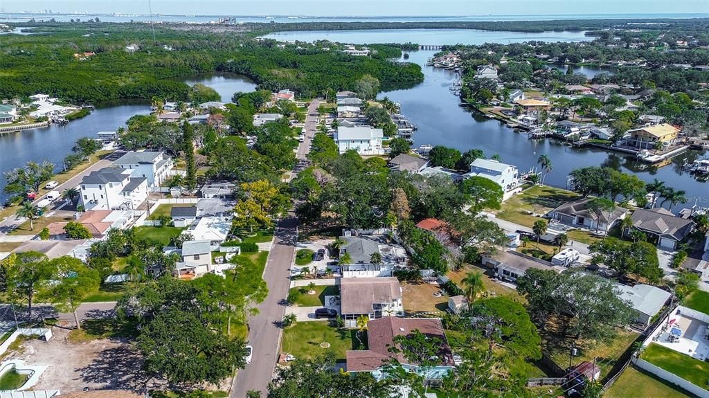 For Sale: $400,000 (3 beds, 2 baths, 1855 Square Feet)