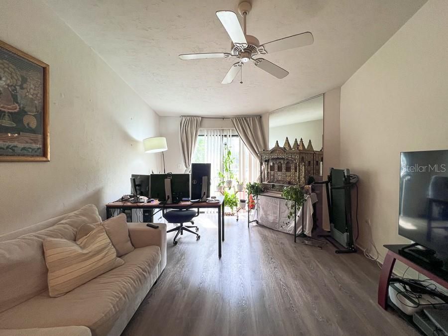 En Renta: $1,350 (2 camas, 2 baños, 988 Pies cuadrados)