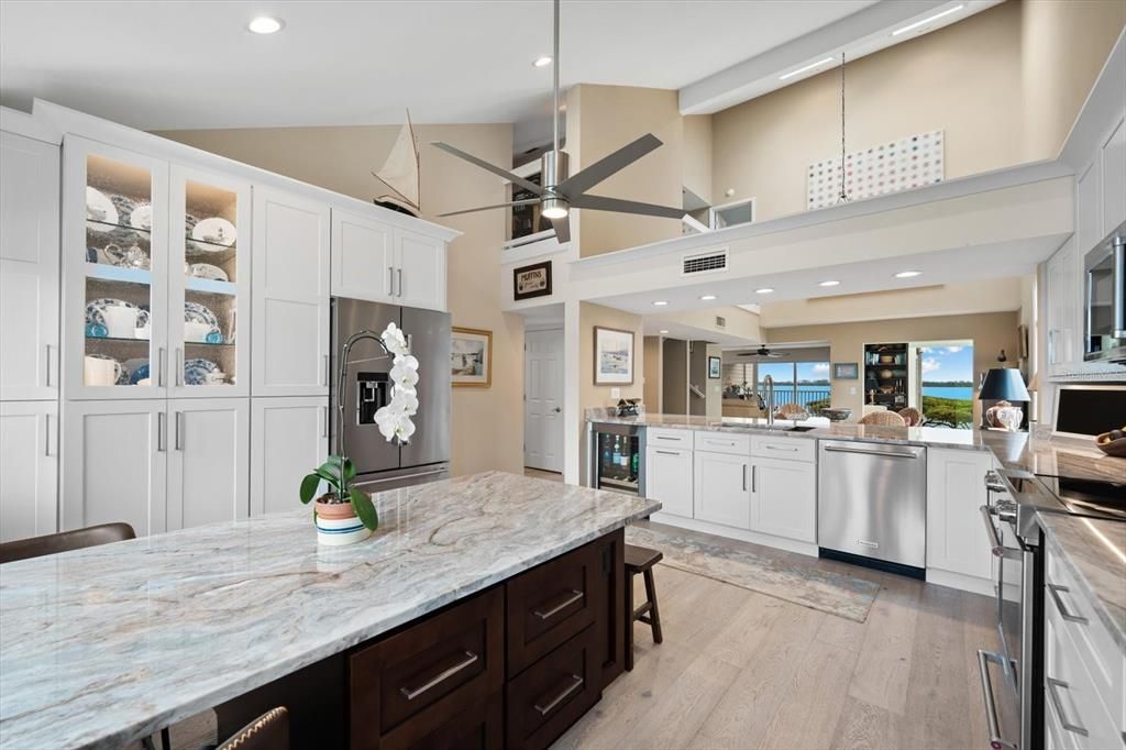 For Sale: $866,000 (2 beds, 2 baths, 2183 Square Feet)