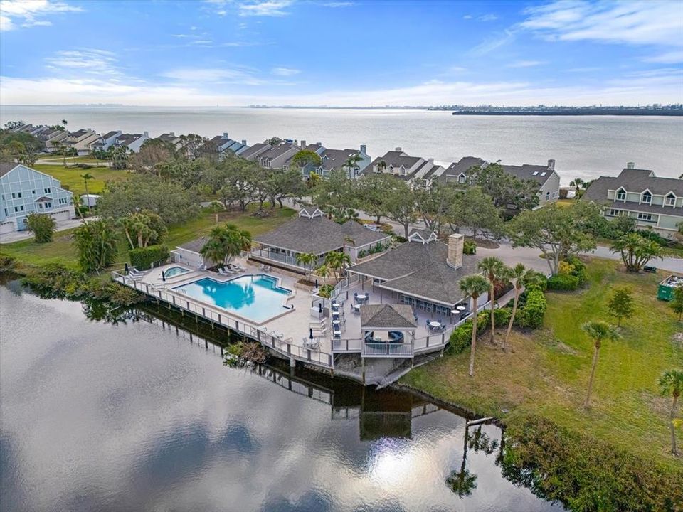 For Sale: $866,000 (2 beds, 2 baths, 2183 Square Feet)