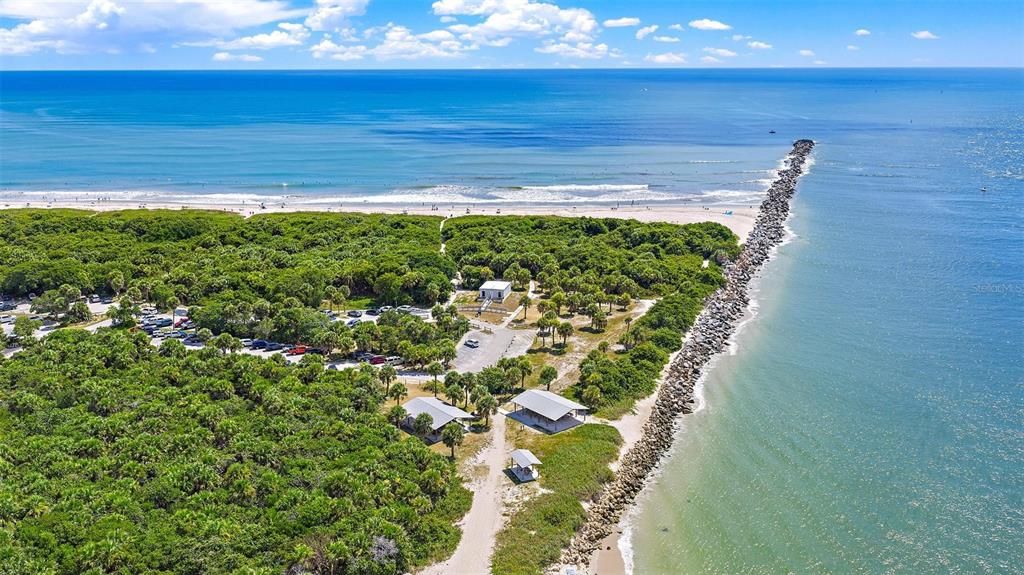 For Sale: $13,900,000 (6.74 acres)