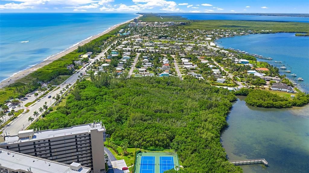 For Sale: $13,900,000 (6.74 acres)