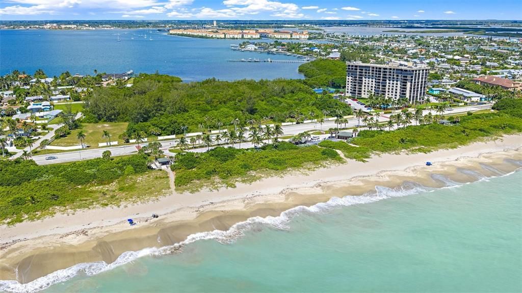 For Sale: $13,900,000 (6.74 acres)