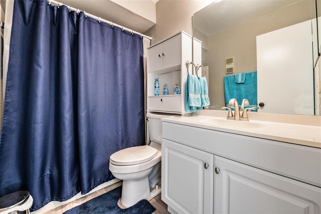 For Sale: $254,900 (3 beds, 2 baths, 1363 Square Feet)