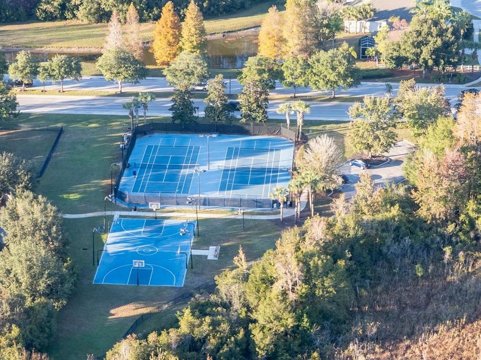 На продажу: $860,000 (5 спален, 4 ванн, 4108 Квадратных фут)