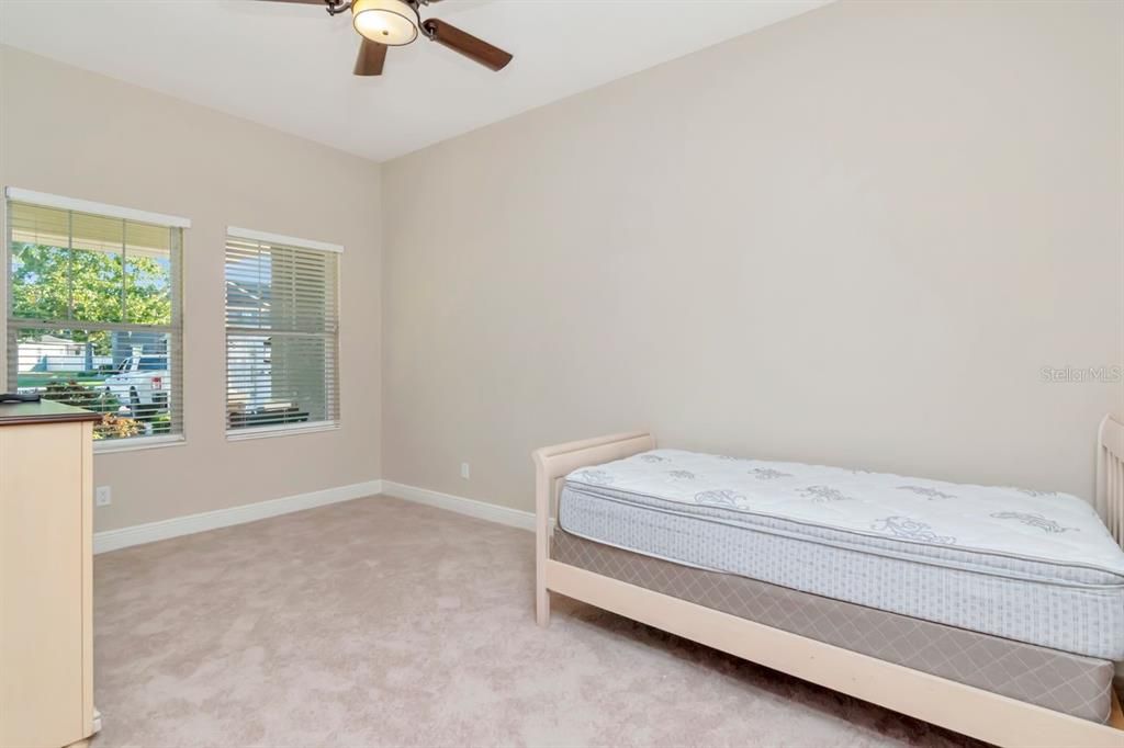 На продажу: $860,000 (5 спален, 4 ванн, 4108 Квадратных фут)