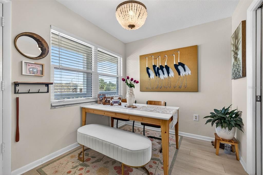 На продажу: $114,999 (1 спален, 1 ванн, 640 Квадратных фут)