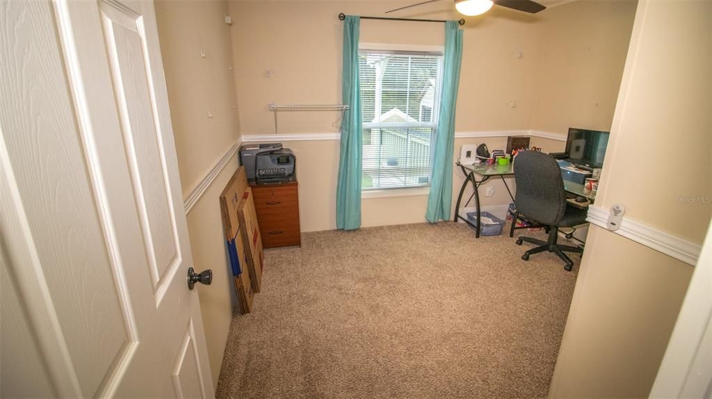 На продажу: $374,900 (4 спален, 2 ванн, 1920 Квадратных фут)