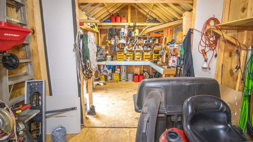 На продажу: $374,900 (4 спален, 2 ванн, 1920 Квадратных фут)