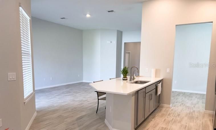 For Rent: $2,390 (3 beds, 2 baths, 1768 Square Feet)