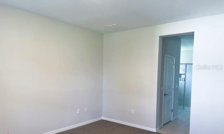 For Rent: $2,390 (3 beds, 2 baths, 1768 Square Feet)