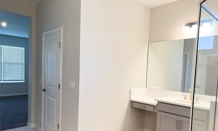 For Rent: $2,390 (3 beds, 2 baths, 1768 Square Feet)