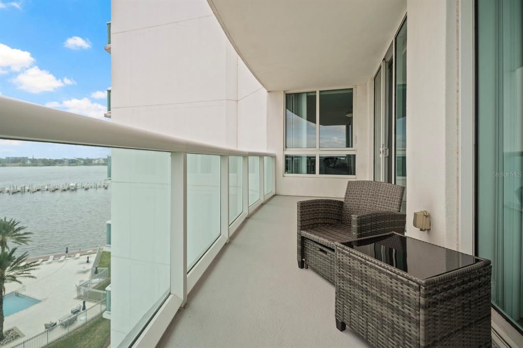 For Sale: $269,900 (2 beds, 2 baths, 1537 Square Feet)