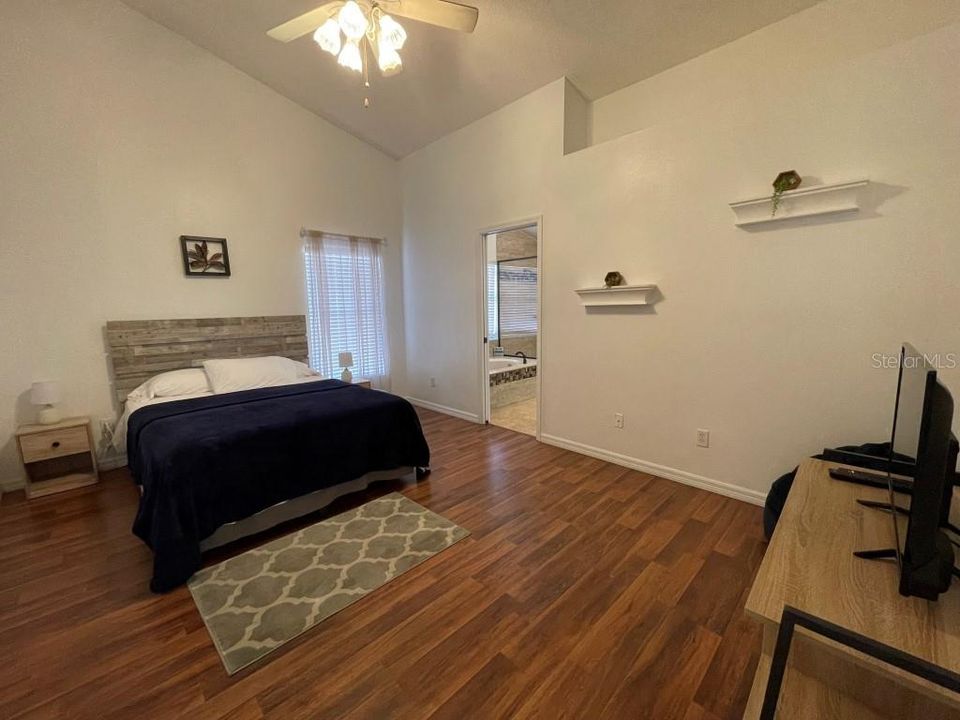 В аренду: $2,217 (3 спален, 2 ванн, 1567 Квадратных фут)