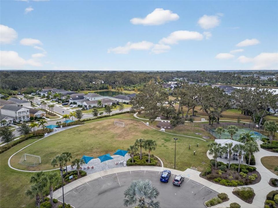 На продажу: $725,000 (4 спален, 4 ванн, 3239 Квадратных фут)