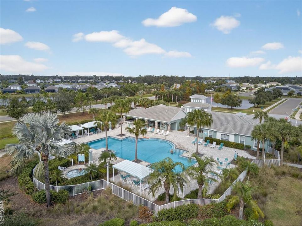 На продажу: $725,000 (4 спален, 4 ванн, 3239 Квадратных фут)