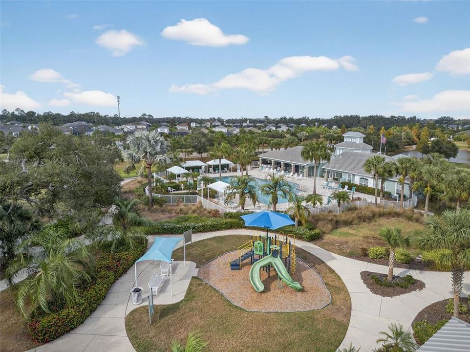 На продажу: $725,000 (4 спален, 4 ванн, 3239 Квадратных фут)