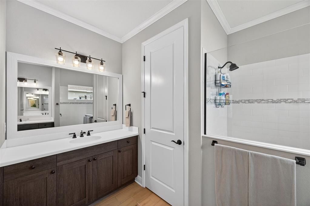 На продажу: $725,000 (4 спален, 4 ванн, 3239 Квадратных фут)