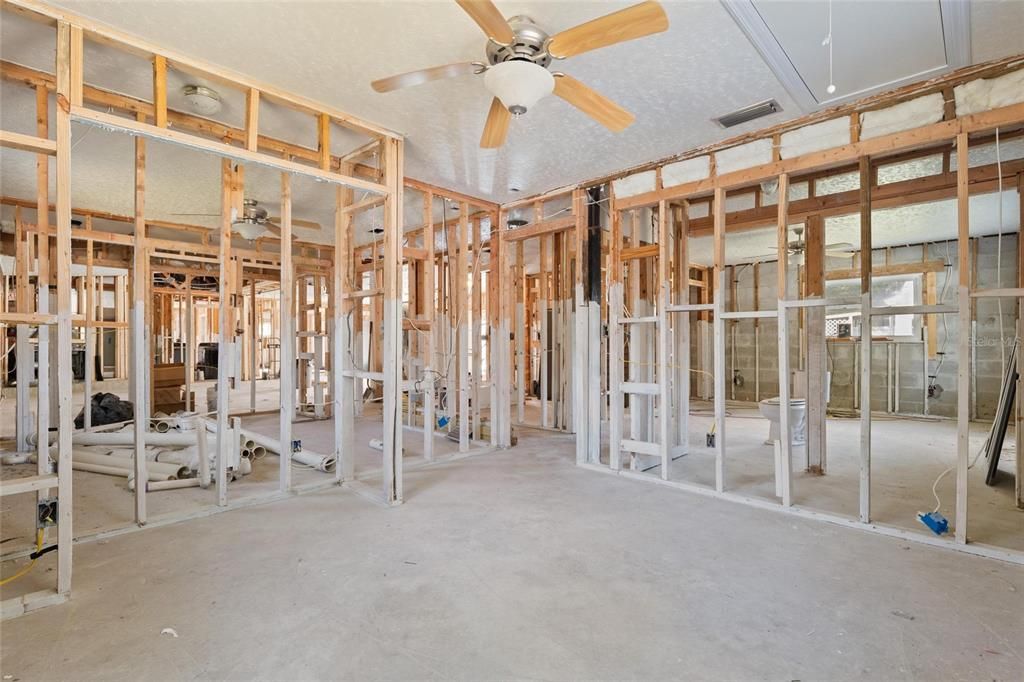 For Sale: $215,000 (3 beds, 2 baths, 2095 Square Feet)