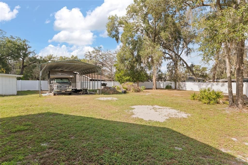 For Sale: $215,000 (3 beds, 2 baths, 2095 Square Feet)