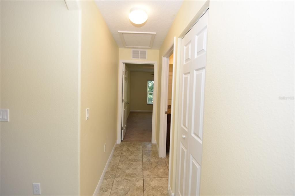 出租: $2,300 (3 贝兹, 2 浴室, 2201 平方英尺)