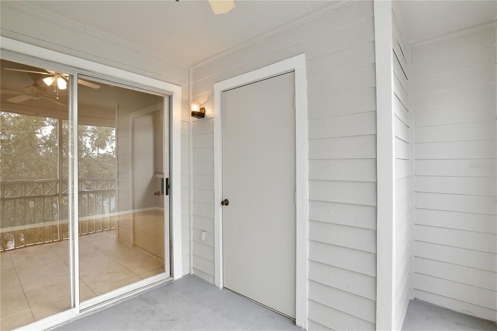 出租: $1,225 (1 贝兹, 1 浴室, 650 平方英尺)