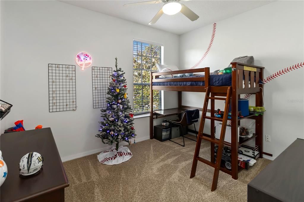 На продажу: $850,000 (4 спален, 2 ванн, 3048 Квадратных фут)