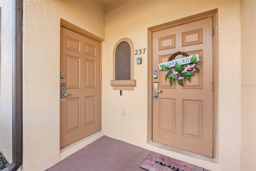 待售: $260,000 (4 贝兹, 3 浴室, 1492 平方英尺)