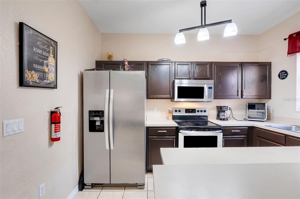 待售: $260,000 (4 贝兹, 3 浴室, 1492 平方英尺)