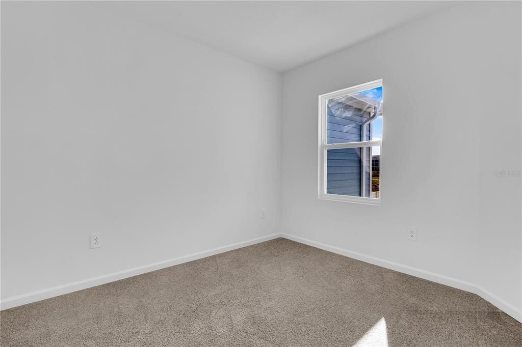 For Rent: $1,850 (3 beds, 2 baths, 1787 Square Feet)